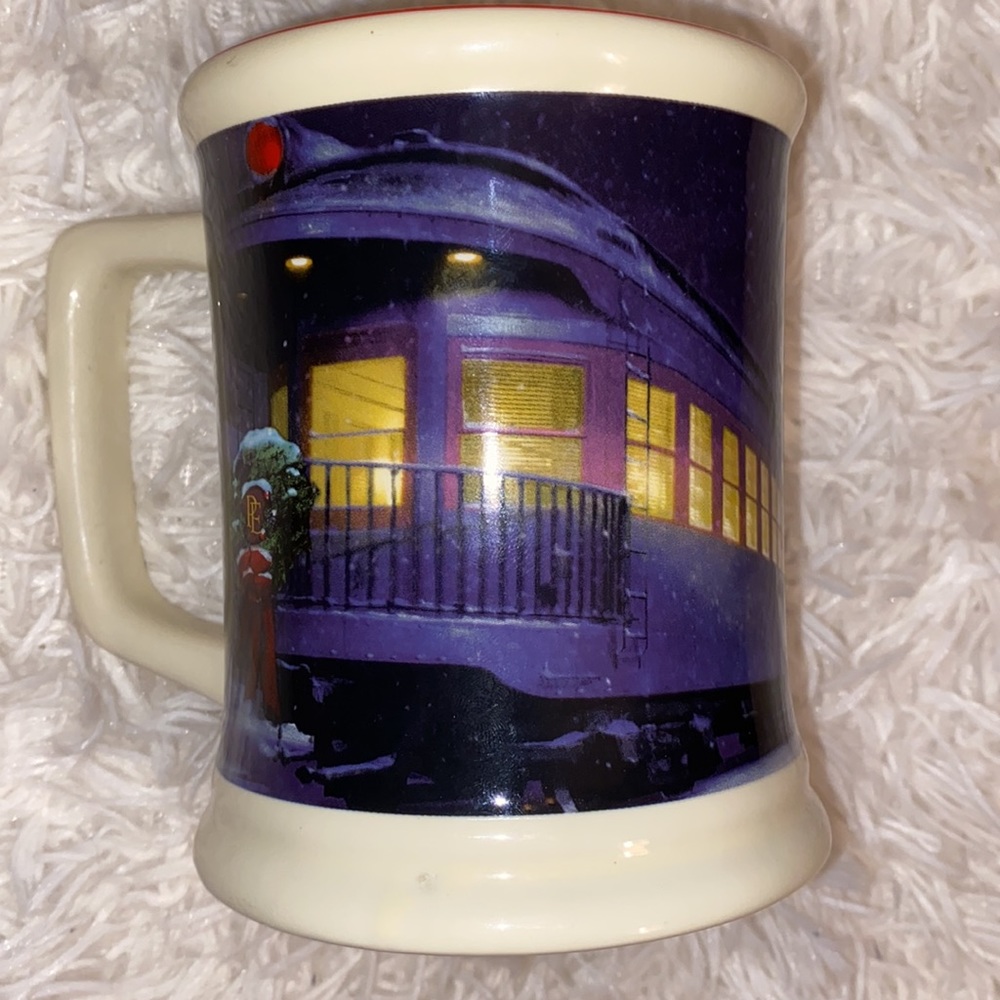 The Polar Express Mug - Picture 4 of 10